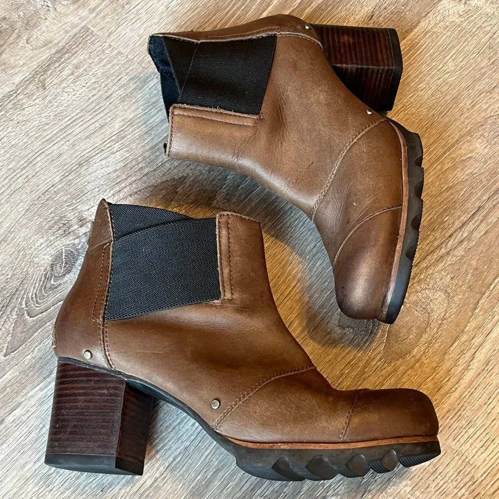 Sorel Addington Chelsea Wedge Heel Boots Brown Leather Womens 9.5 UK 7.5 EU 40.5